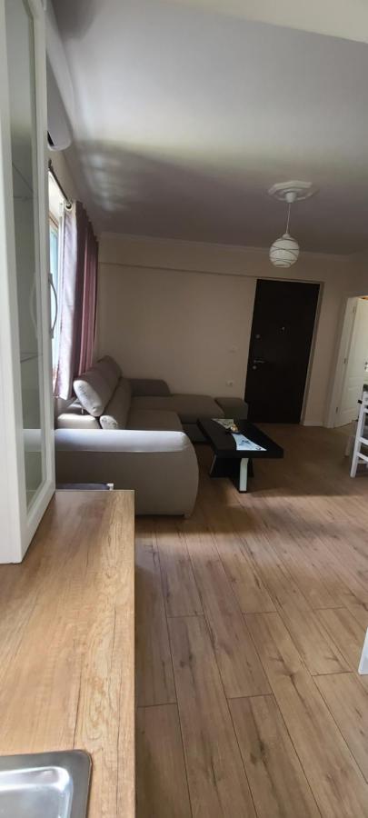 Brand New Apartment Gjirokastër Esterno foto